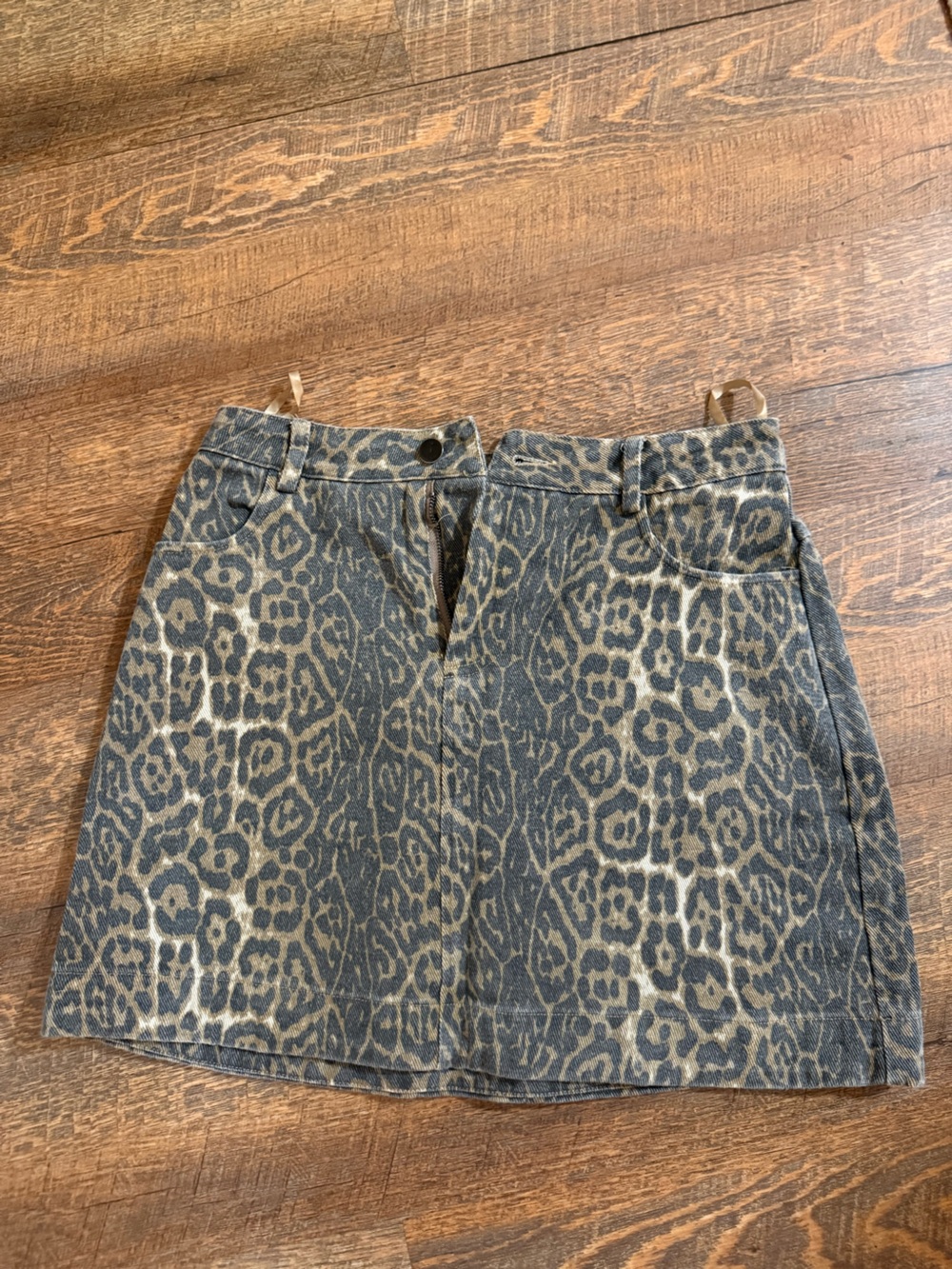 She + Sky Leopard Print Denim Mini Skirt Size Small Y2K Animal Print